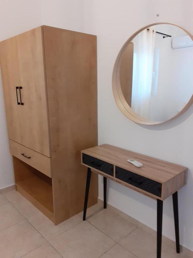 Retreat Apartments In Drosia - 2 Bedrooms Apartment Makris Gialos  المظهر الخارجي الصورة